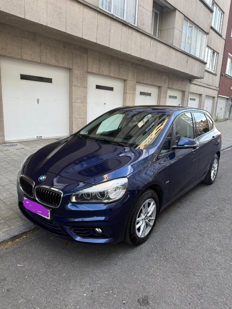 BMW Série 2 / Active Toureur 218 / SportLine, Cuir, Euro 6, Boîte manuelle, Noir