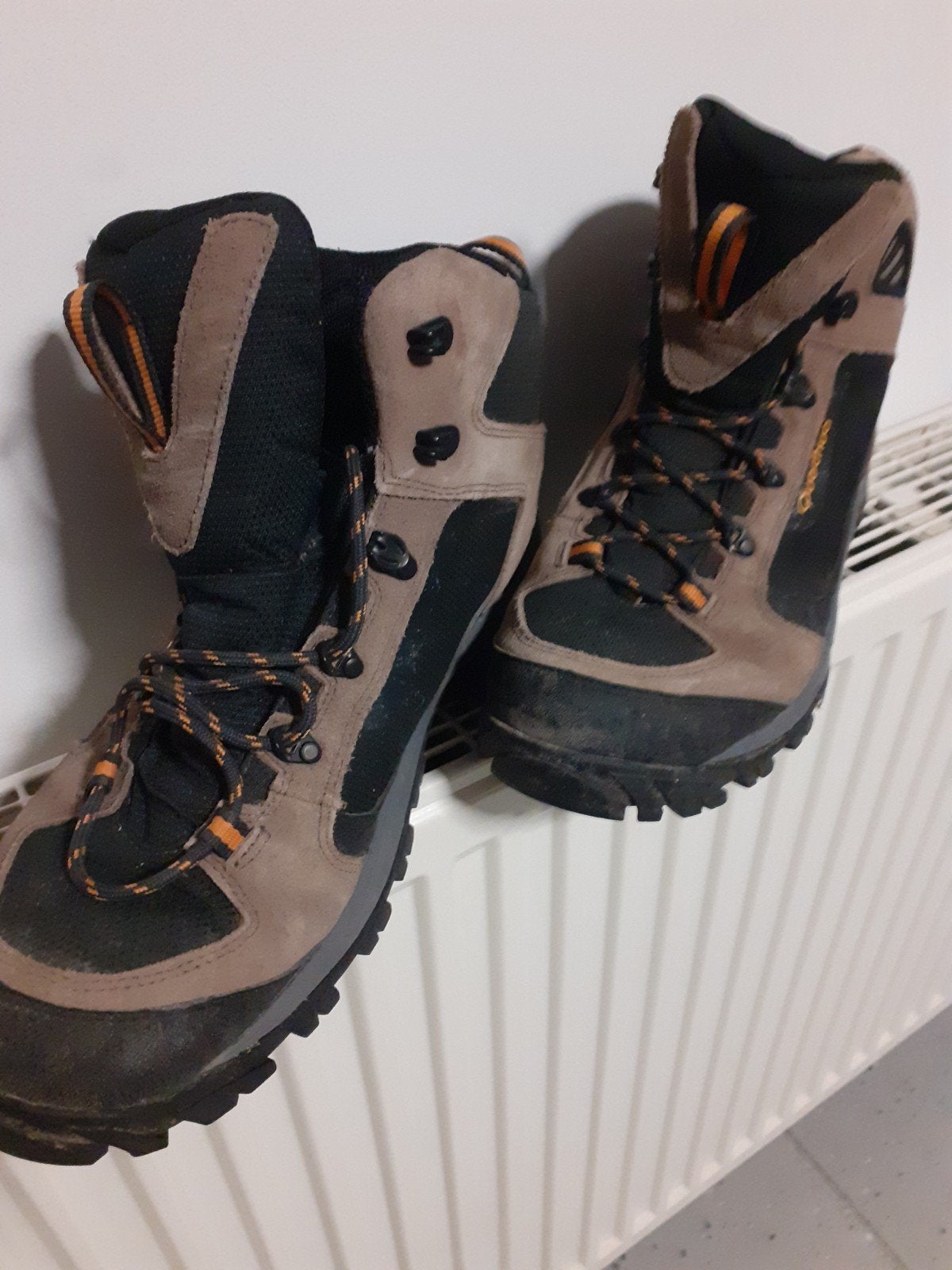 Wandelschoenen maat 44, Ophalen, Zo goed als nieuw, Schoenen