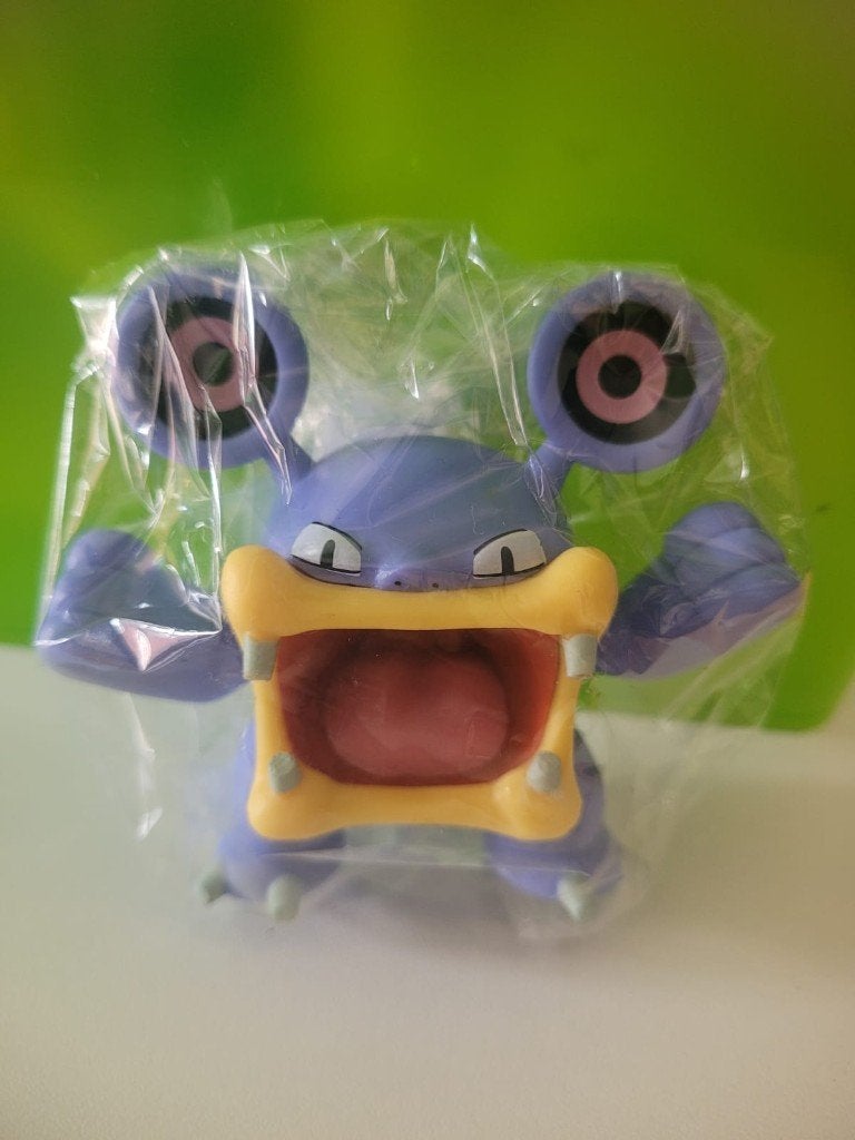 Pokémon popje Loudred, Ophalen