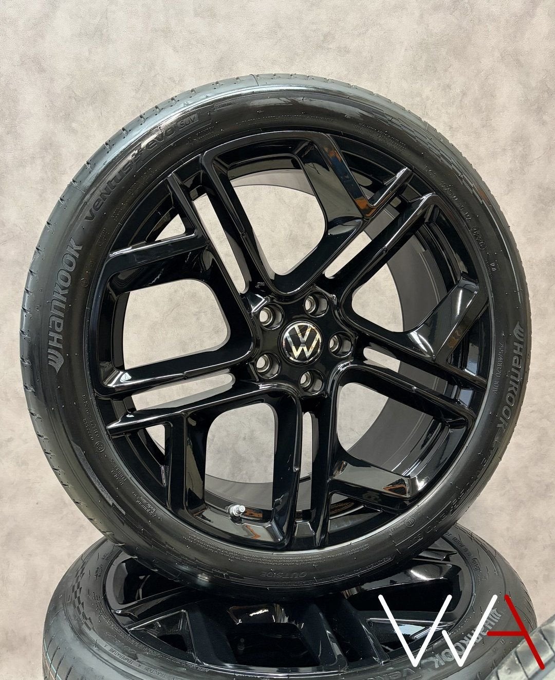 20” Volkswagen Tiguan Tayron York R-Line BLACK NIEUW BTW, Auto-onderdelen, 255 mm, -, -, Banden en Velgen