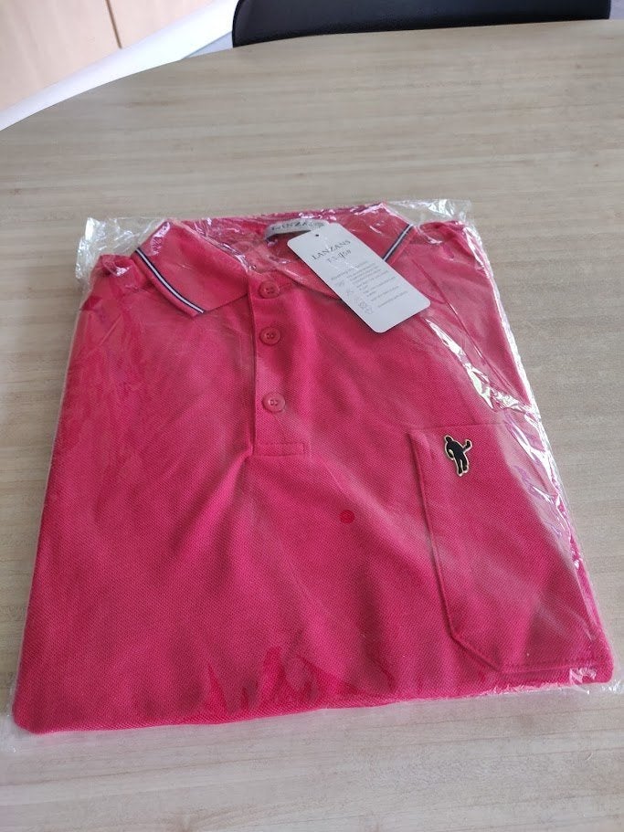 Polo LANZANS.  maat MEDIUM.  NIEUW., Nieuw, Overige maten, Ophalen of Verzenden, Rood