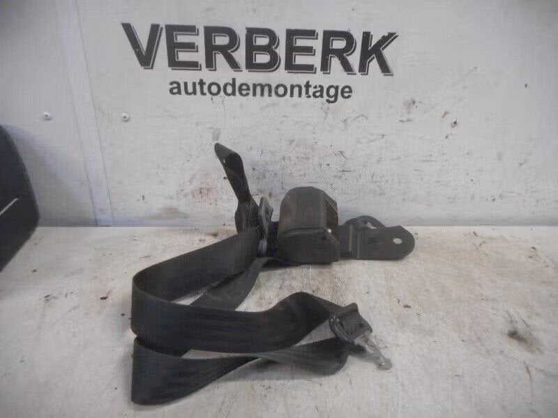 VEILIGHEIDSGORDEL RECHTS VOOR Ford Escort 3 (GAA), Gebruikt, Ophalen of Verzenden, Henry-Ford-Straße 1 50735 Köln, DE, Ford-Werke GmbH