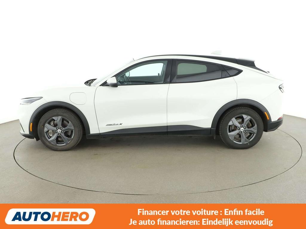 Ford Mustang Mach-E electric drive 216 kW (automatique), Autos, Ford, Cuir, Achat, Anti démarrage, Noir