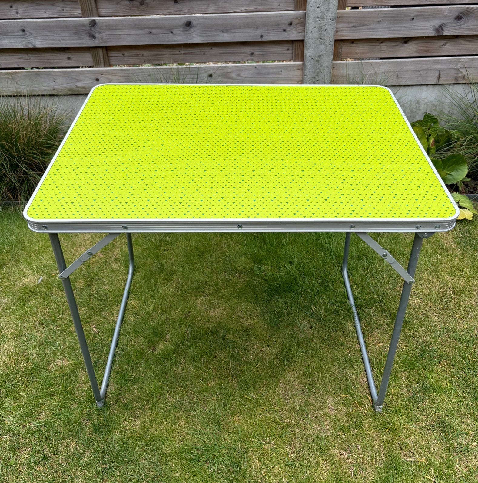 Opvouwbare kampeertafel, Ophalen, Gebruikt, Campingtafel
