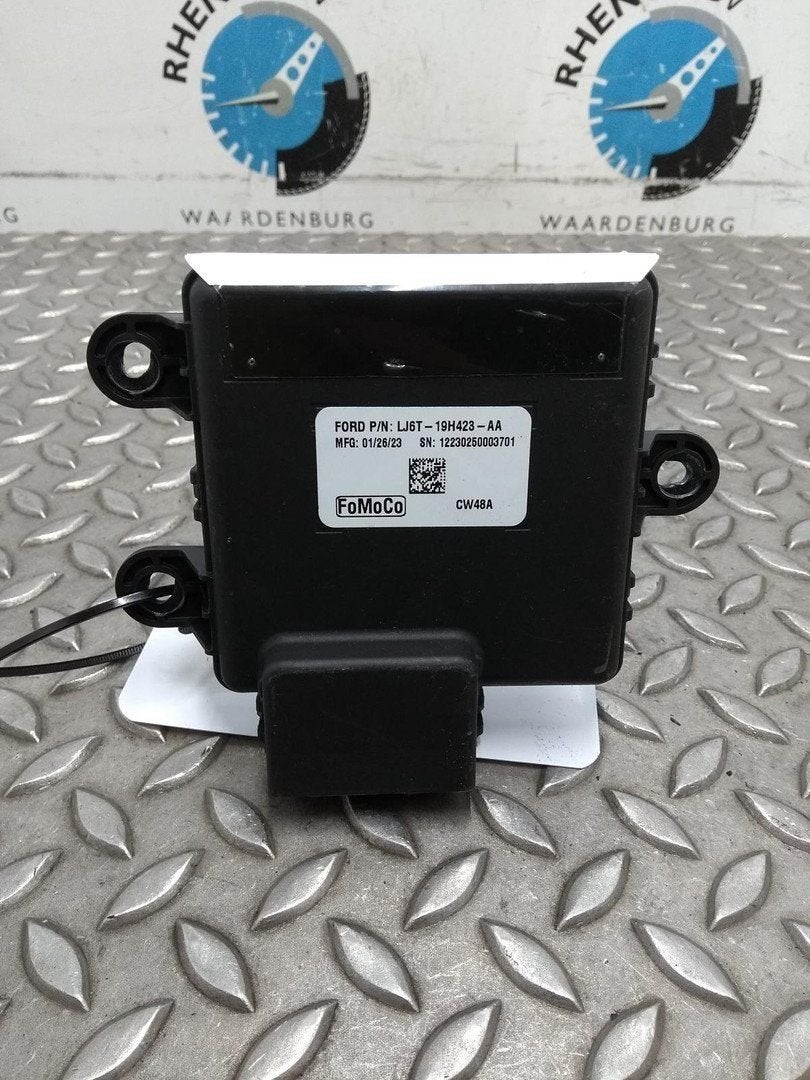 FORD KUGA COMPUTER ECU LJ6T19H423AA 2023, Ophalen of Verzenden, Gebruikt, ARN erkend