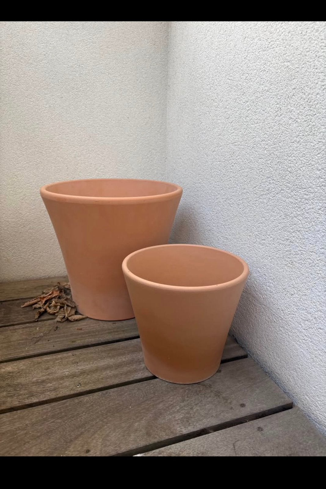 Pot de fleur en terre cuite ( 2grands + 1 petit), Rond, Comme neuf, Enlèvement, Intérieur