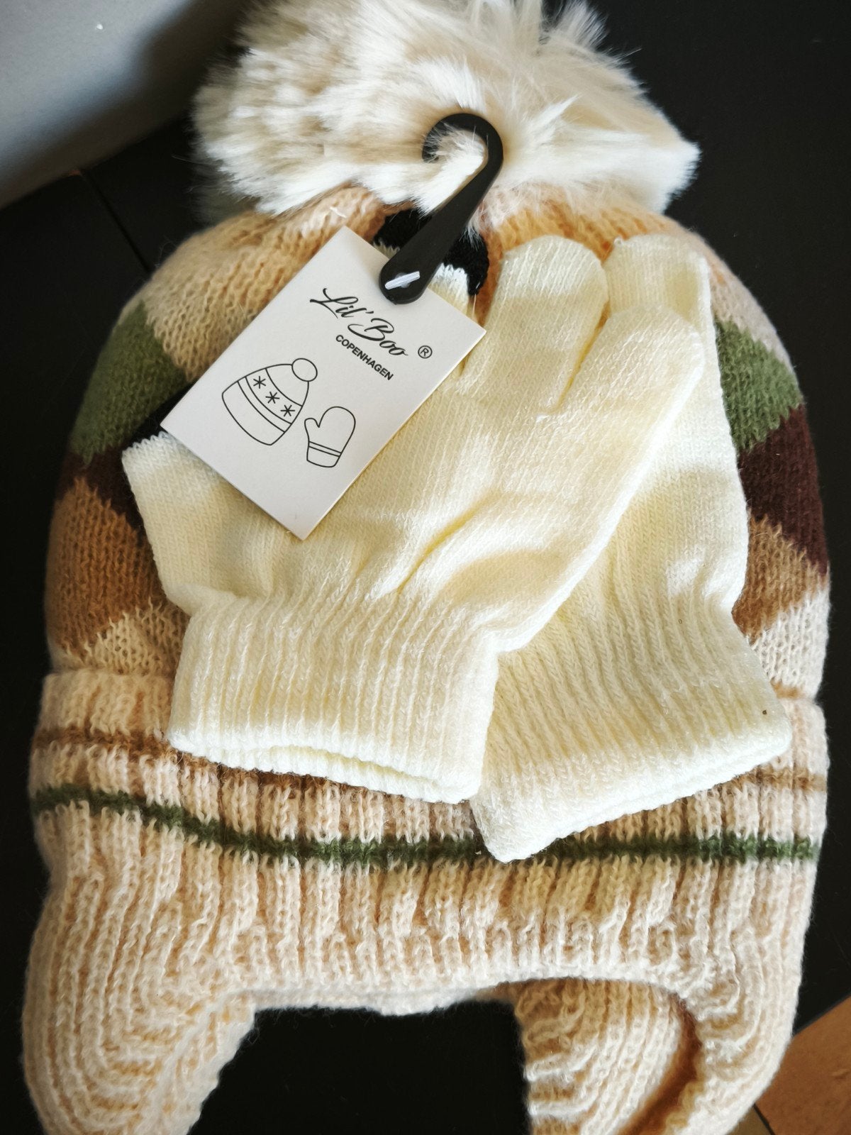 Ensemble bonnet à pompon et gants assortis pour enfants, Neuf, Garçon ou Fille, Enlèvement ou Envoi, Ensemble
