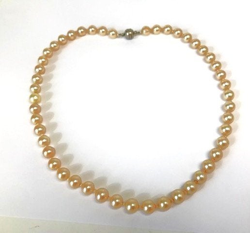 Collier perles élégant vintage fermoir argenté 45 cm 2 pcs ✨, Enlèvement ou Envoi, Autres matériaux, Collier, Doré