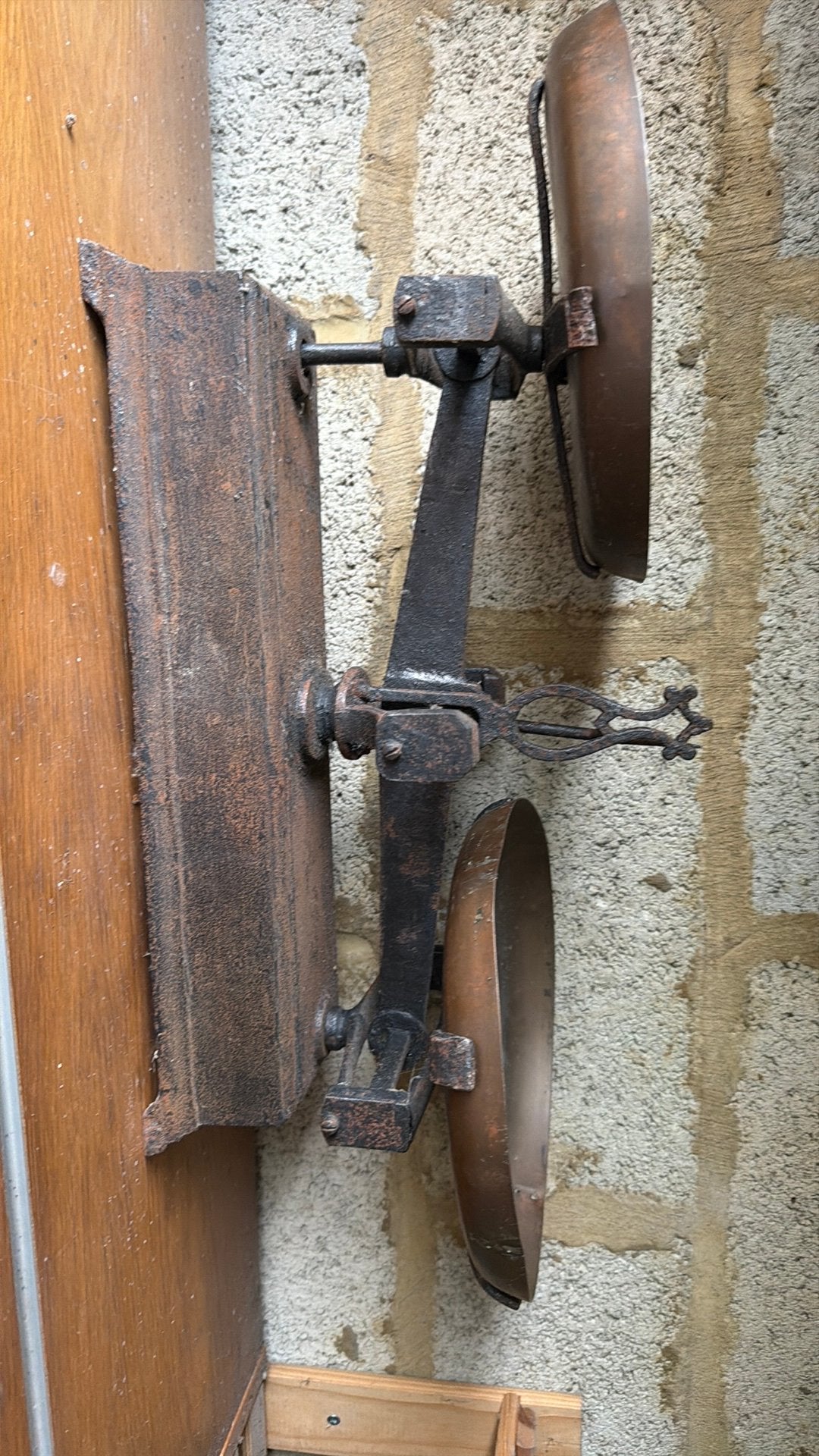 Ancienne balance, Antiquités & Art, Enlèvement