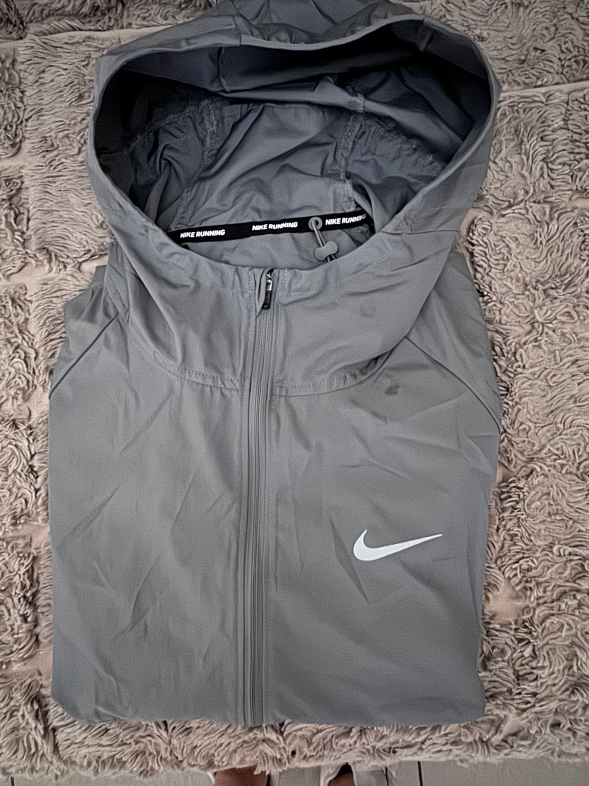 Veste de course Nike/New Balance Heat à manches longues, Enlèvement ou Envoi, Comme neuf