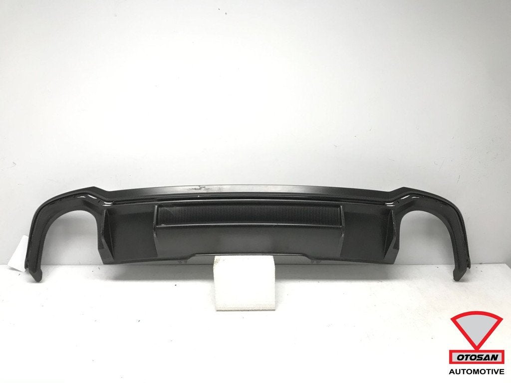 Audi RS4 A4 8W Avant RS4 Diffuseur Carbone Origineel 8W98075, Pare-chocs, AUDI AG, Auto-Union-Strasse 1
85045  Ingolstadt, DE