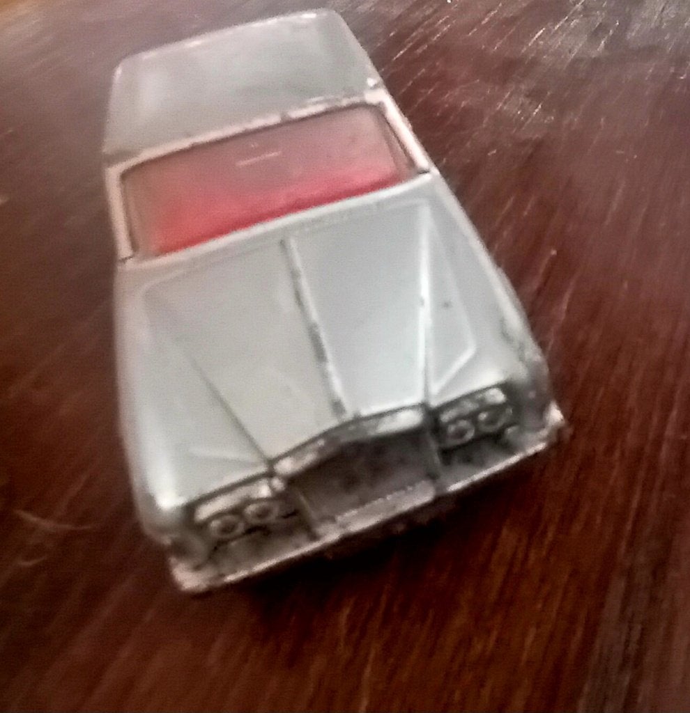 Speelgoed auto, Verzenden