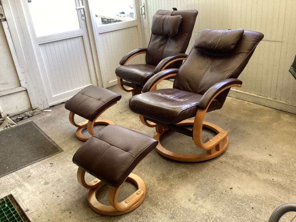 Deux fauteuils inclinables avec repose pieds, Maison & Meubles, Enlèvement, Comme neuf, Cuir