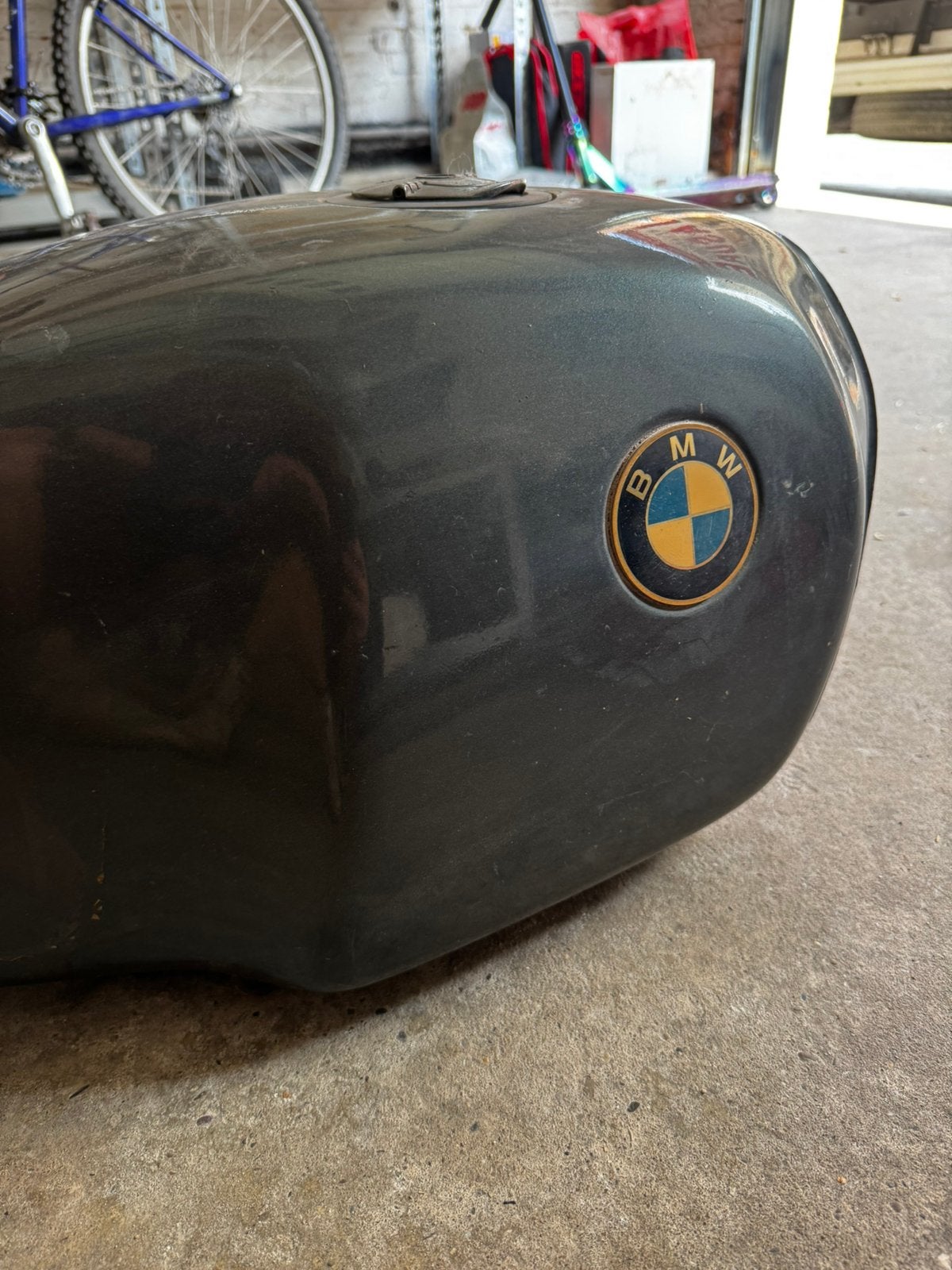 Benzinetank BMW R100, Motoren, Ophalen