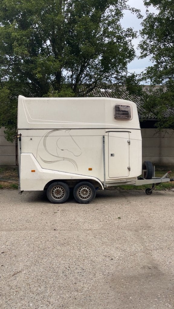 DEZE WEEK OPHALEN VOOR 1500 EURO, Ophalen, Gebruikt, Polyester, 2-paards trailer