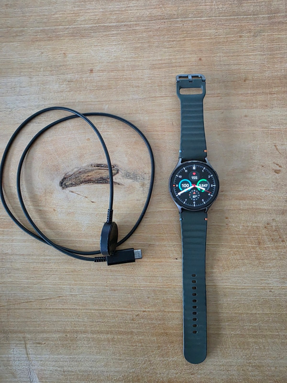 Samsu galaxy watch 7, Bijoux, Sacs & Beauté, Étanche, Gris, Enlèvement ou Envoi, Comme neuf