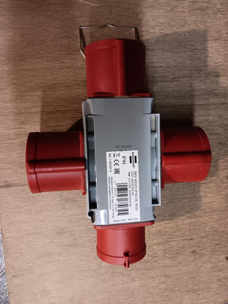 Stroomverdeler , stroomadaptor , kruisverdeler kruisstekker, Doe-het-zelf en Bouw, Elektriciteit en Kabels, Ophalen, Nieuw, Stekker