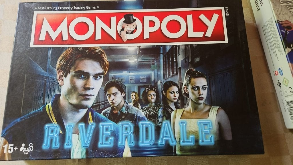 jeu de plateau new Monopoly Riverdale Monopoly limited, 1 ou 2 joueurs, Enlèvement ou Envoi, Neuf, Monopoly