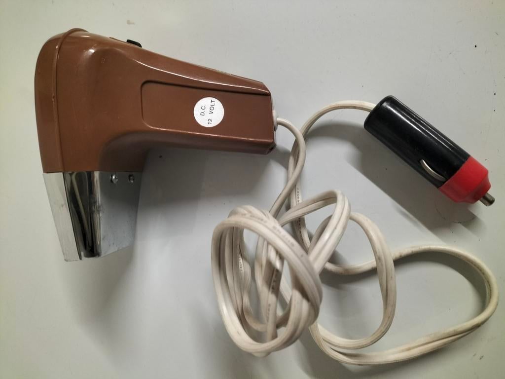 Kleine vintage haardroger voor camper of auto, Ophalen