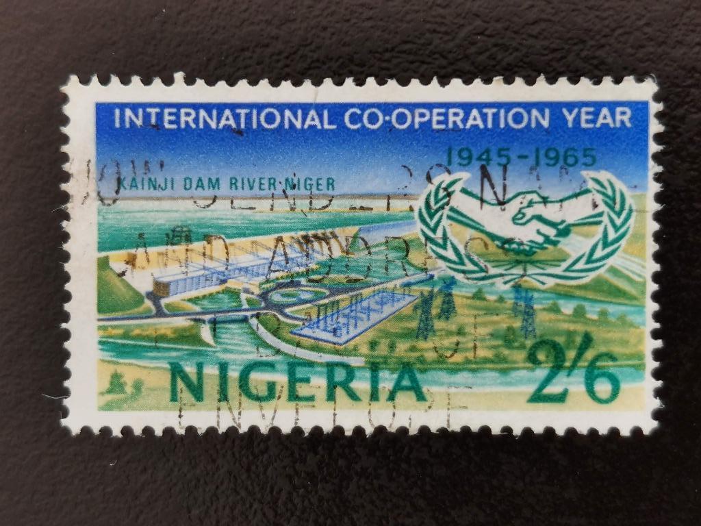 Nigeria 1965 - dam op de Niger - Verenigde Naties, Postzegels en Munten, Postzegels | Afrika, Ophalen of Verzenden, Nigeria, Gestempeld