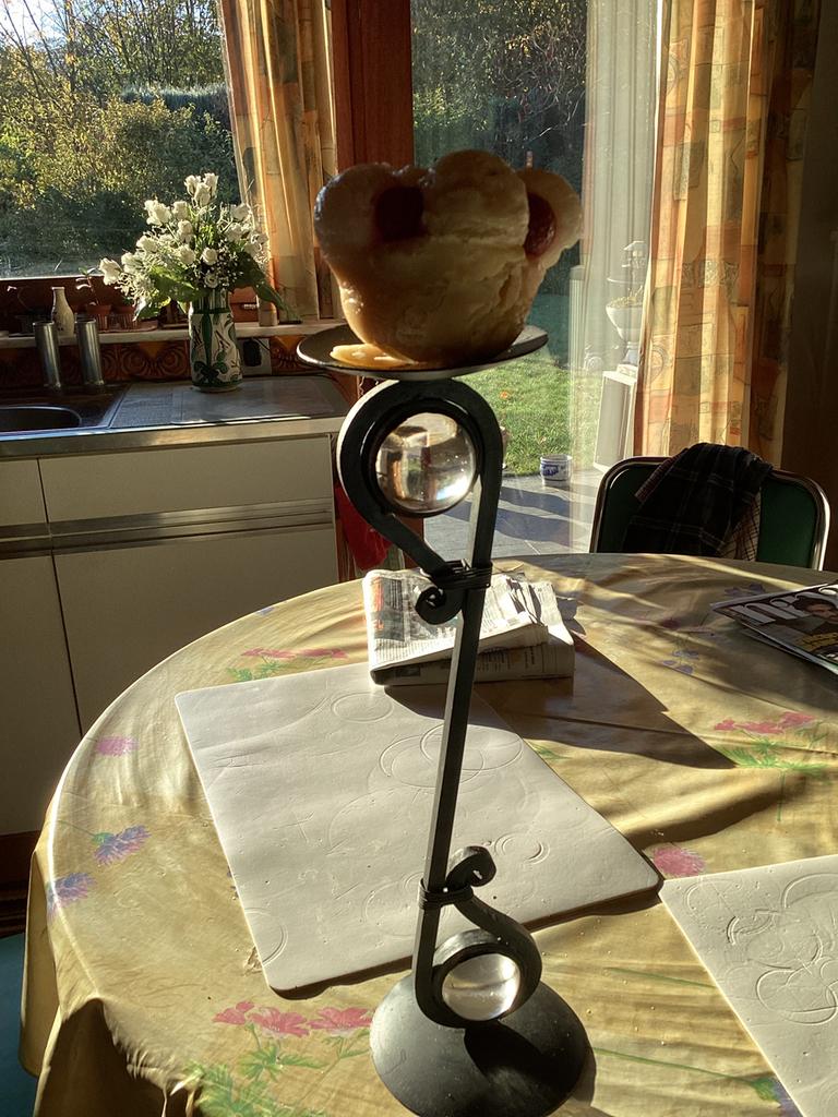 Kandelaar met kaars, Ophalen of Verzenden