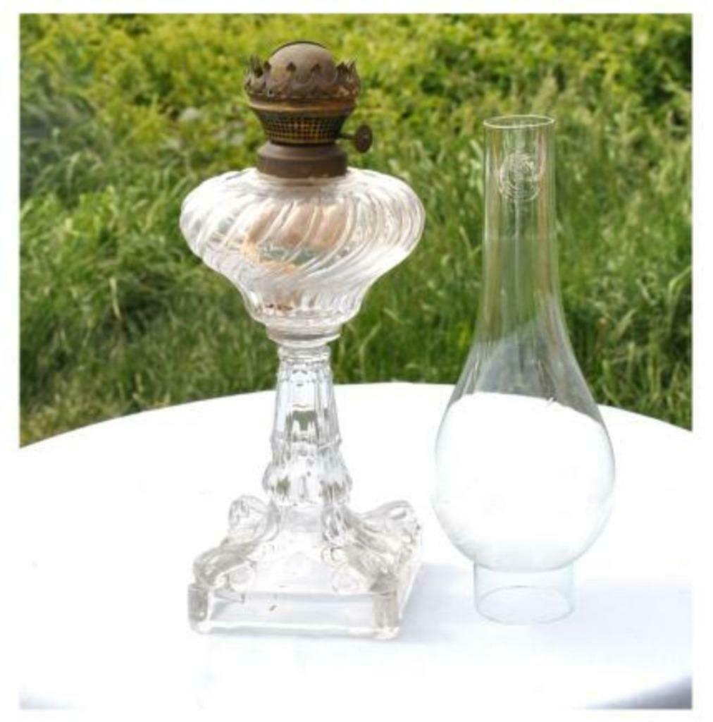 §lampe a pétrole en verre, Antiquités & Art, Enlèvement