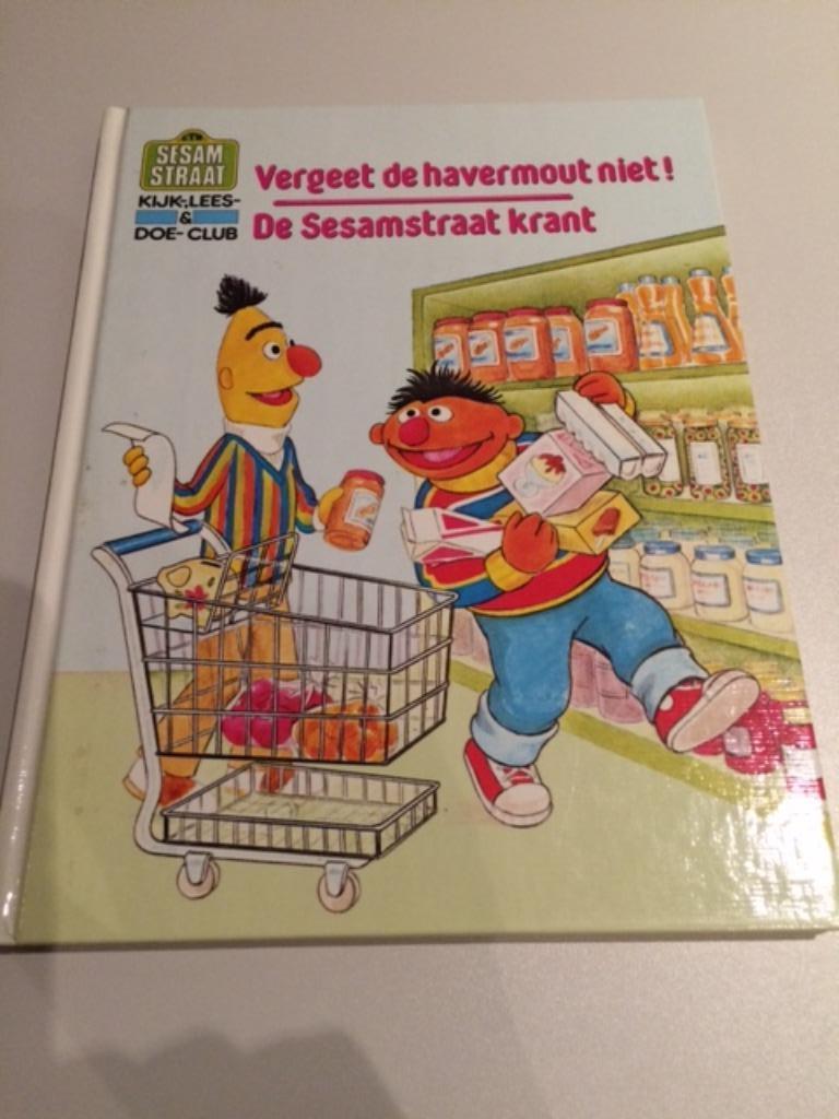 Sesamstraat boek (2 verhaaltjes), Boeken, Ophalen of Verzenden, Gelezen, Jongen of Meisje, Fictie algemeen