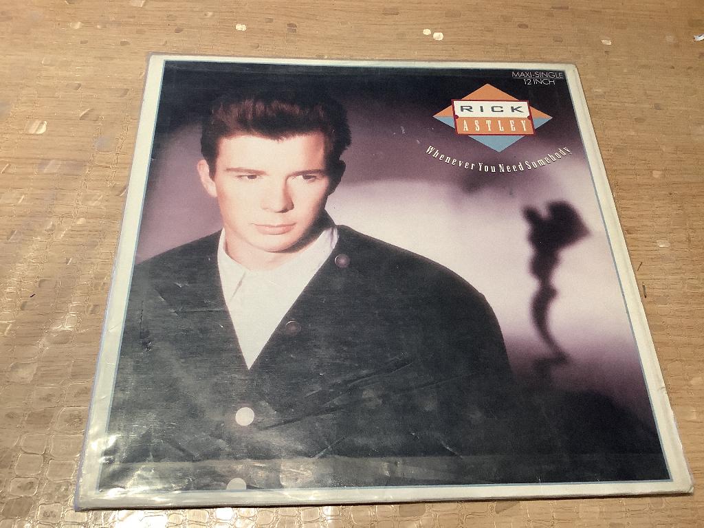 Maxi 45 tours vinyles de Rick Astley, CD & DVD, Enlèvement, Utilisé