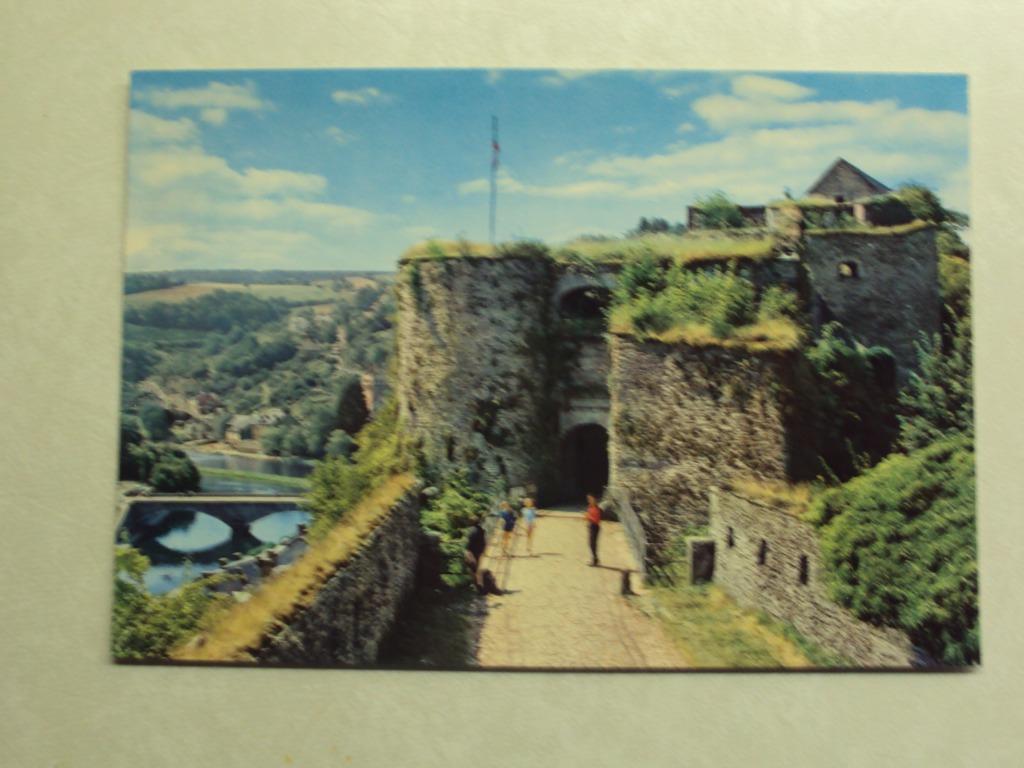54669 - BOUILLON - L'ENTREE DU CHATEAU-FORT ET LA SEMOIS, Envoi