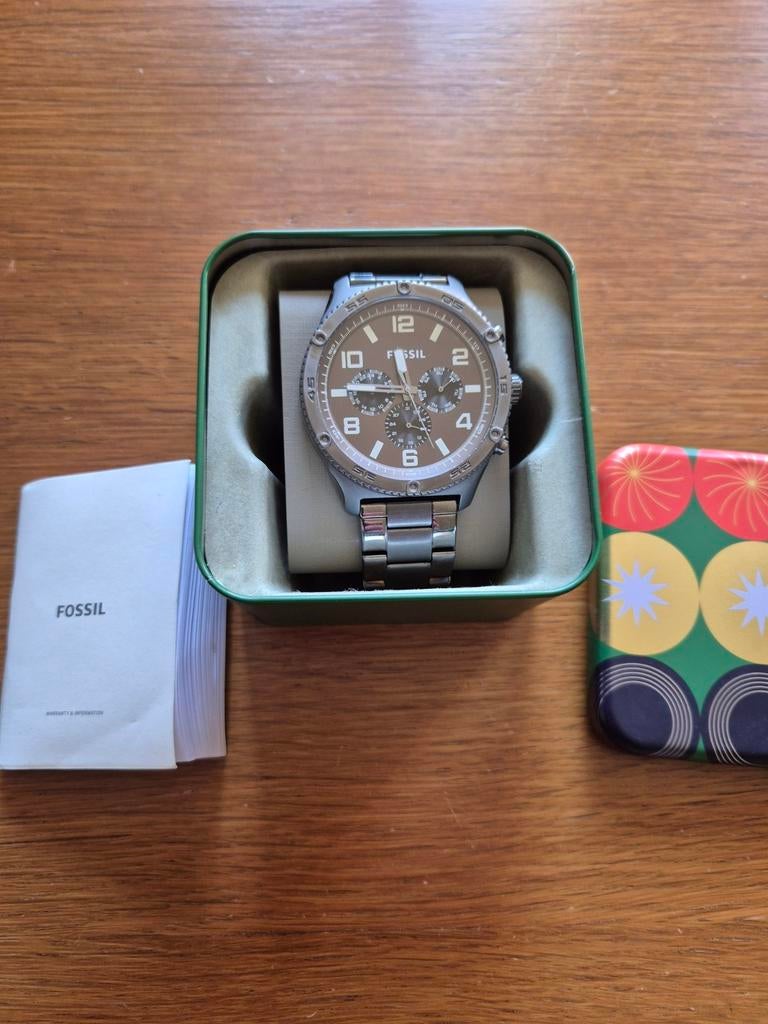 Montre FOSSIL gris acier, Ophalen, Nieuw