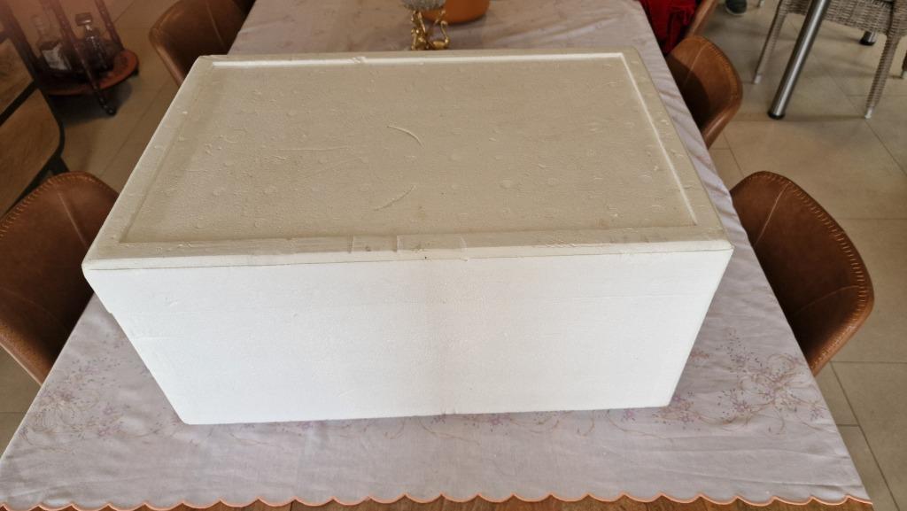 Boîte isotherme avec couvercle, Maison & Meubles, Cuisine | Linge de cuisine, Enlèvement, Utilisé, Blanc, Autres types