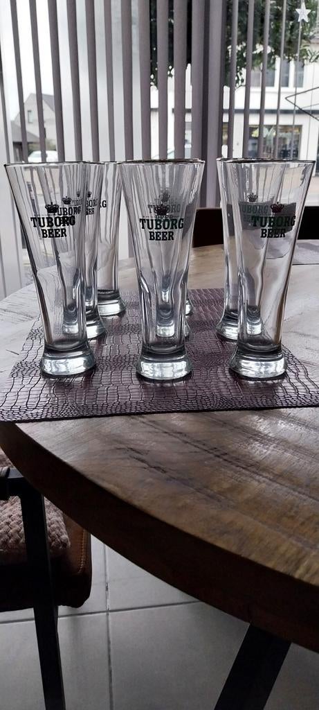 8 bierglazen tuborg beer, Enlèvement, Comme neuf