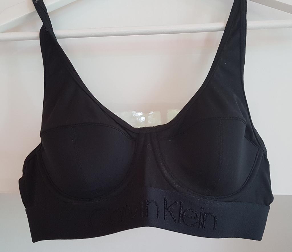 Zwarte, sportieve BH 'Calvin Klein' (maat: 70B), Kleding | Dames, Calvin Klein, Ophalen of Verzenden, Zwart, BH