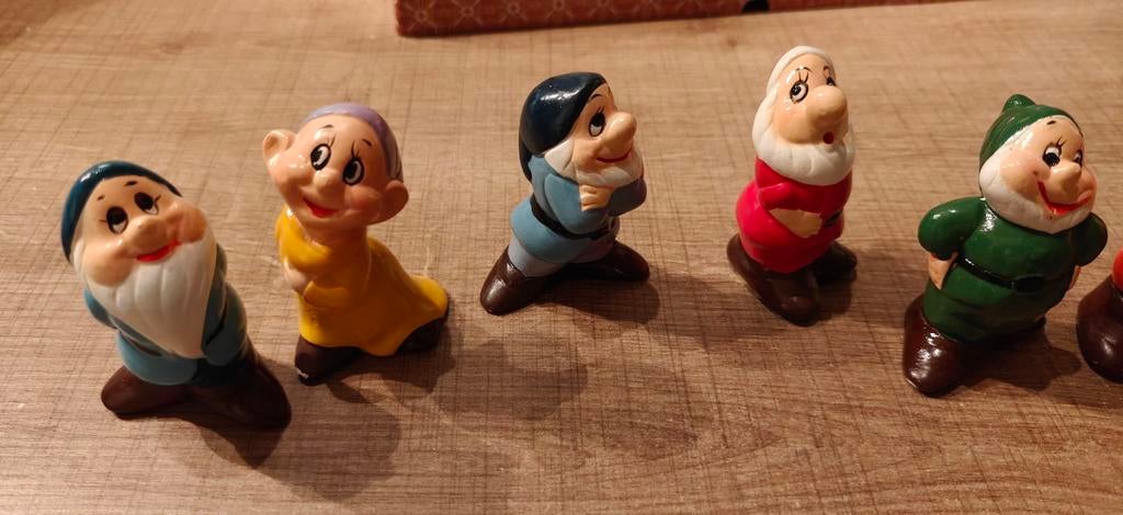 De 7 dwergen van sneeuwwitje, Enlèvement ou Envoi, Autres personnages, Comme neuf, Statue ou Figurine
