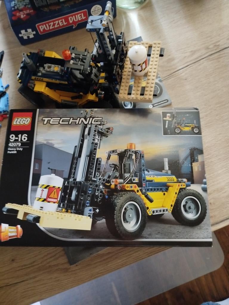 Lego Technic heavy duty forklift 42079, Enlèvement, Lego