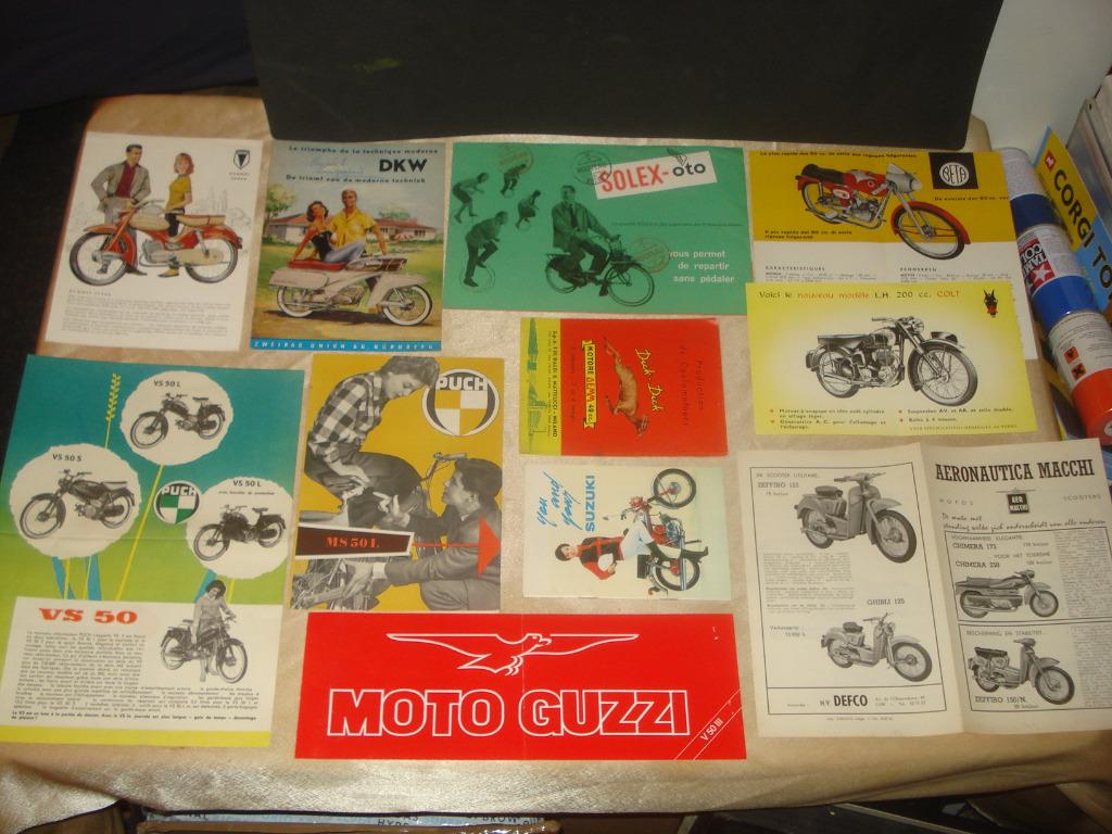 Lot de 11 Anciennes Brochures & Dépliants Motos Etrangères, Motos, Modes d'emploi & Notices d'utilisation, Enlèvement ou Envoi