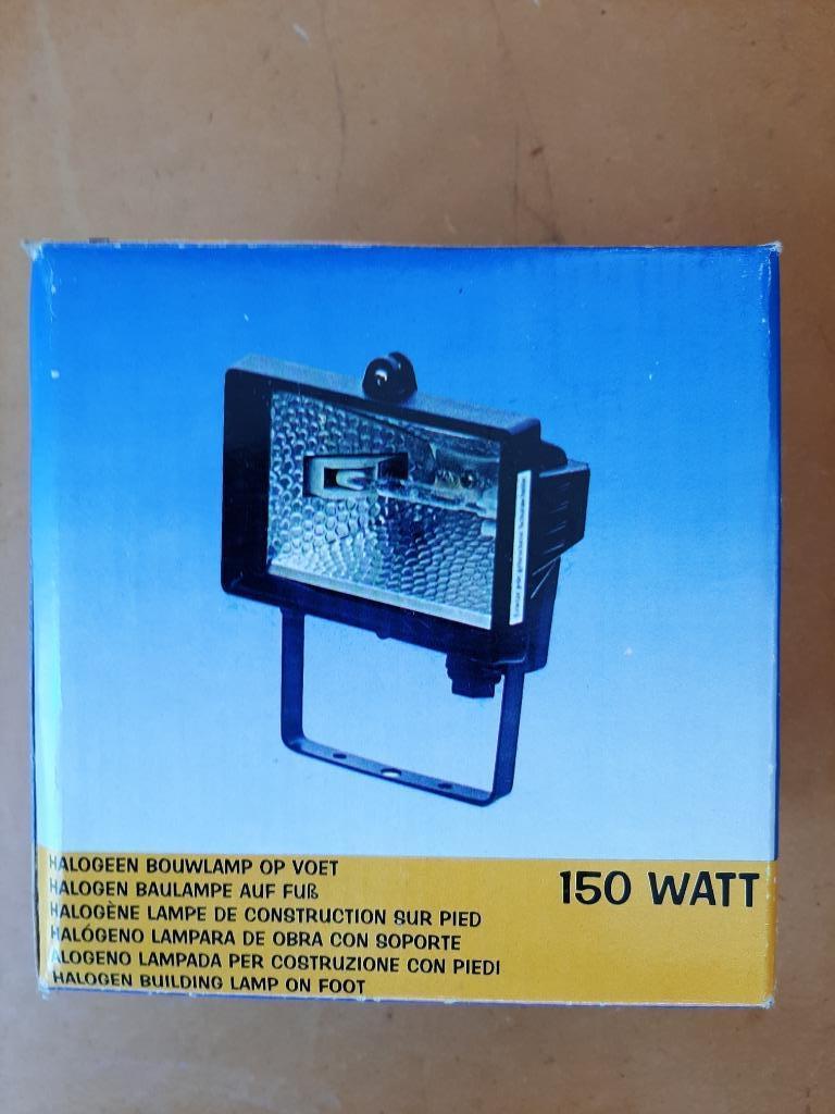 lampe extérieur 150w halogène + 2 lampes solaire LED, Jardin & Terrasse, Neuf, 50 à 250 watts, Acier, Enlèvement