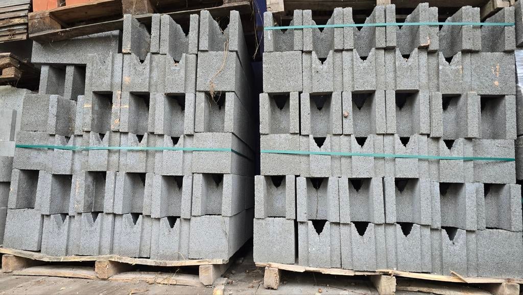 Betonstenen metselstenen bakstenen hol baksteen steen beton, Doe-het-zelf en Bouw, Ophalen of Verzenden, Nieuw