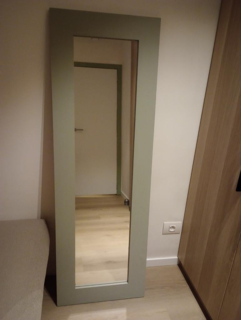 Spiegel 1.50 cm hoog 50 cm breed, Huis en Inrichting, Ophalen