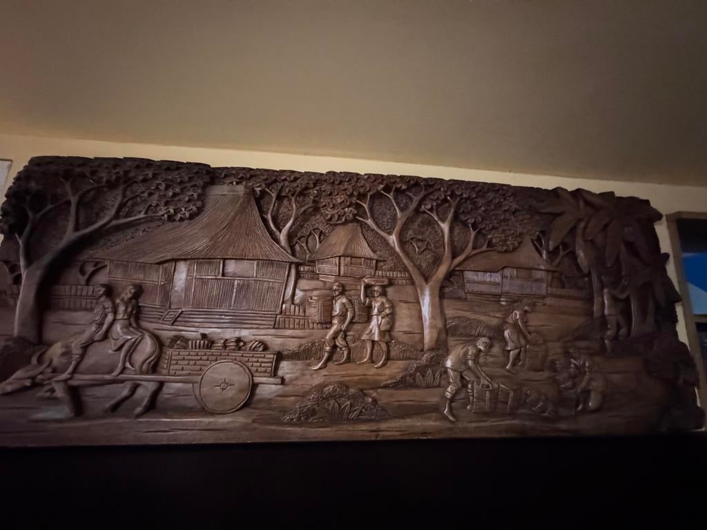 Indonesisch handgesneden paneel uit hout, Antiek en Kunst, Kunst | Beelden en Houtsnijwerken, Ophalen