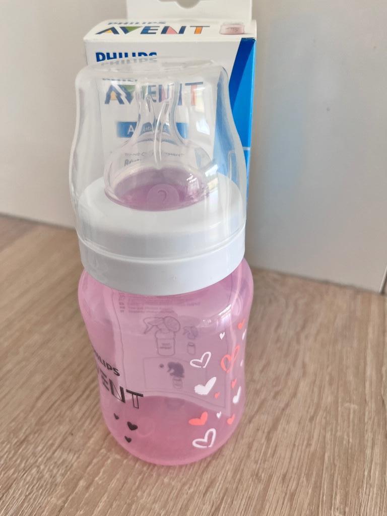 Philips Avent Anti-colic Babyfles (260 ml) roze Nieuw!, Ophalen of Verzenden, Nieuw, Overige typen