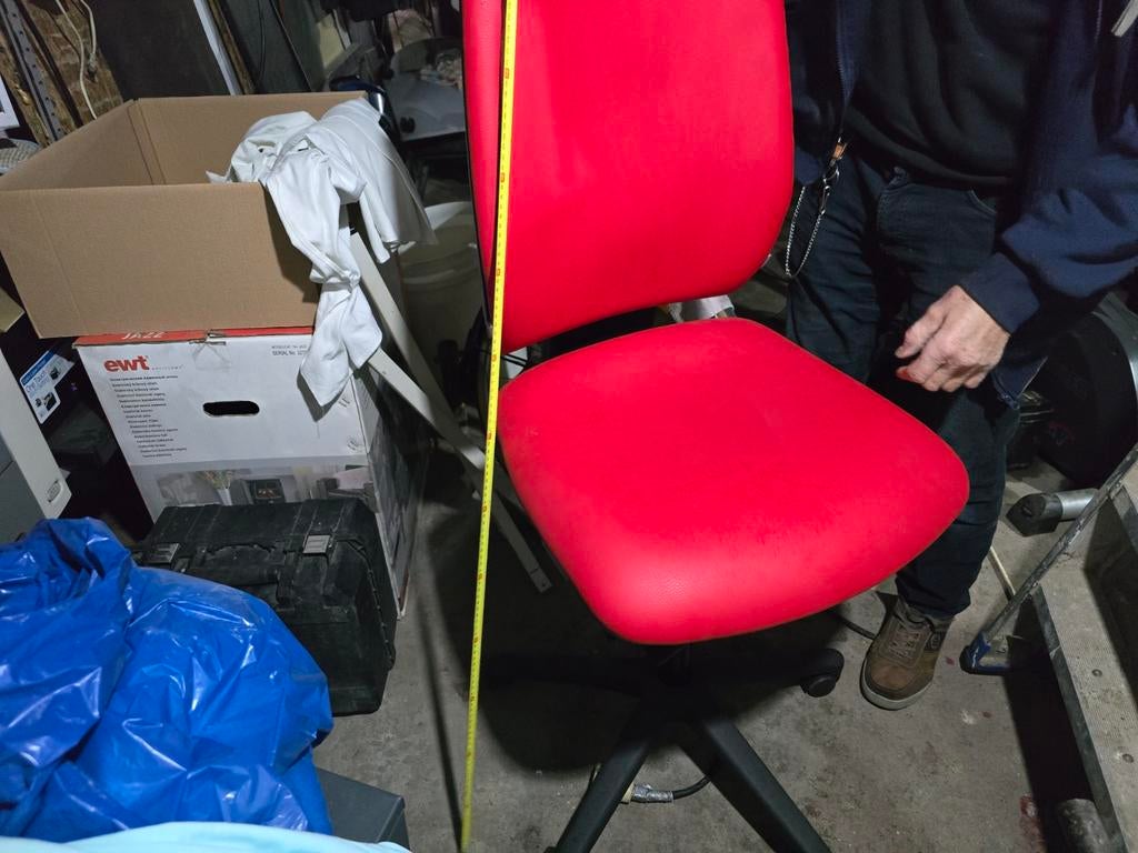 1 chaise de bureau réglables, Enlèvement, Comme neuf, Rouge, Chaise de bureau