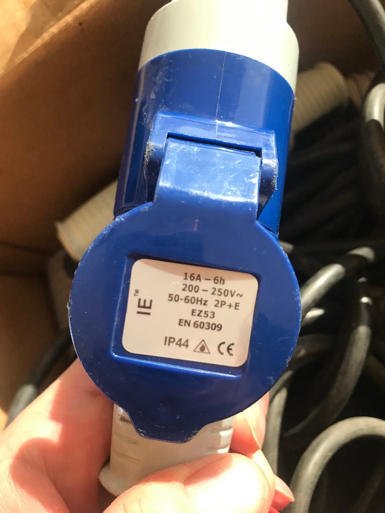 prise adaptateur de camping, Caravanes & Camping, Enlèvement, Utilisé
