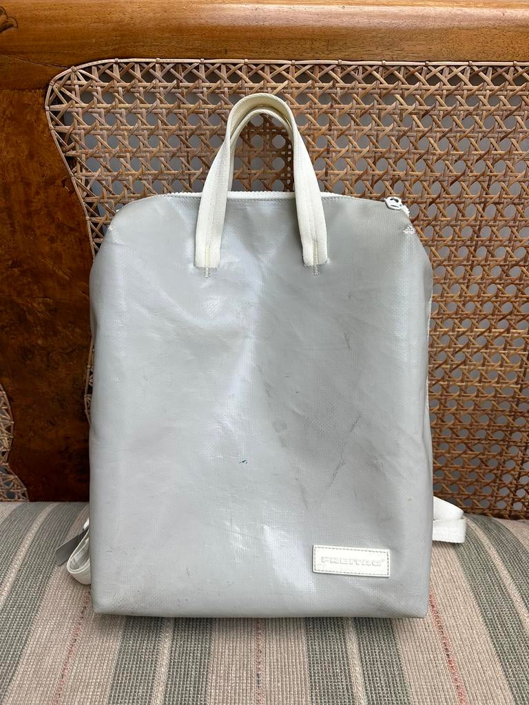 Uniek!!! Freitag F721 Almost White Pete Limited Edition 888, Enlèvement ou Envoi, Utilisé