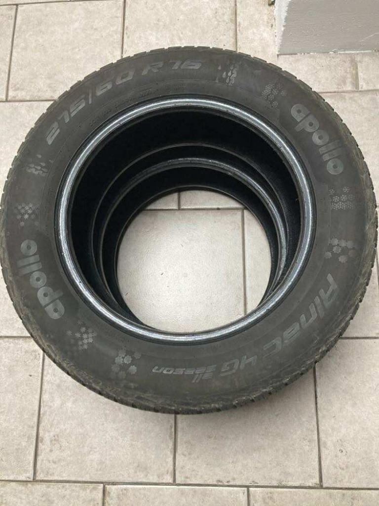 2 pneus quatre saison 215/60/ R16, 215 mm, 4 Saisons, 16 pouces, Pneu(s)