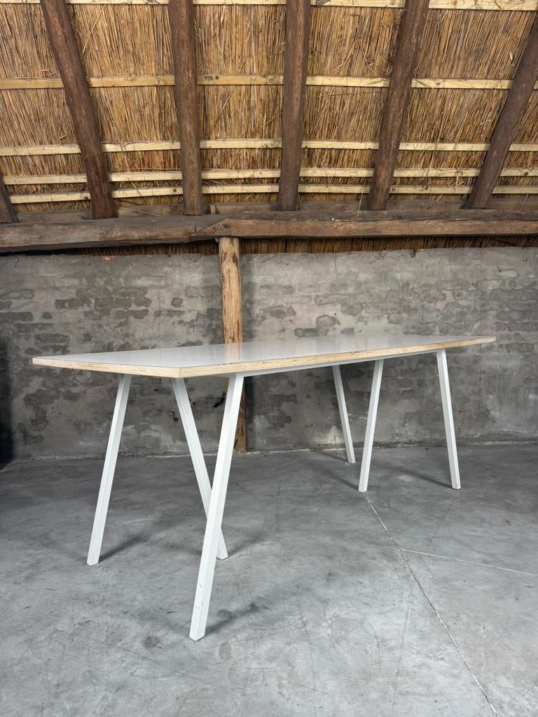 2 HAY Loop Stand design tafels, Métal, 150 à 200 cm, Comme neuf, 50 à 100 cm