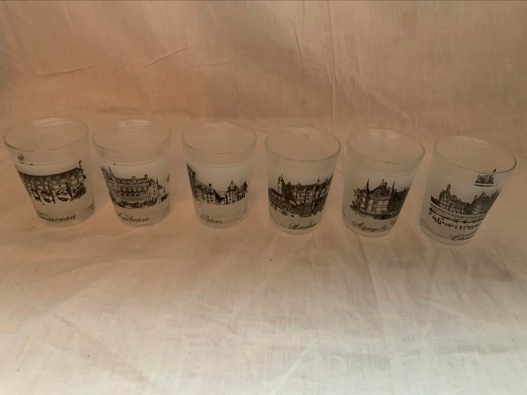 Service de verres Chateaux de la Loire, Maison & Meubles, Neuf, Verre ou Verres, Enlèvement ou Envoi, Verre