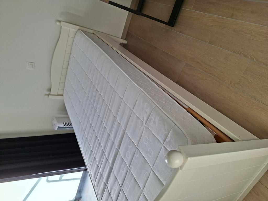 Landelijk bed inclusief lattenbodem, Ophalen, Gebruikt, Matras