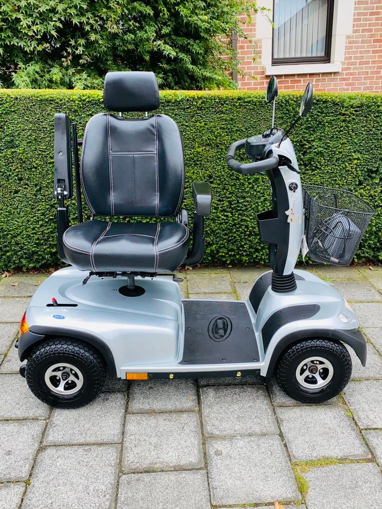 Scootmobiel Invacare comet - Voiturette ectrique PMR neuf, Enlèvement ou Envoi, Pliant, Comme neuf, Fauteuil roulant électrique