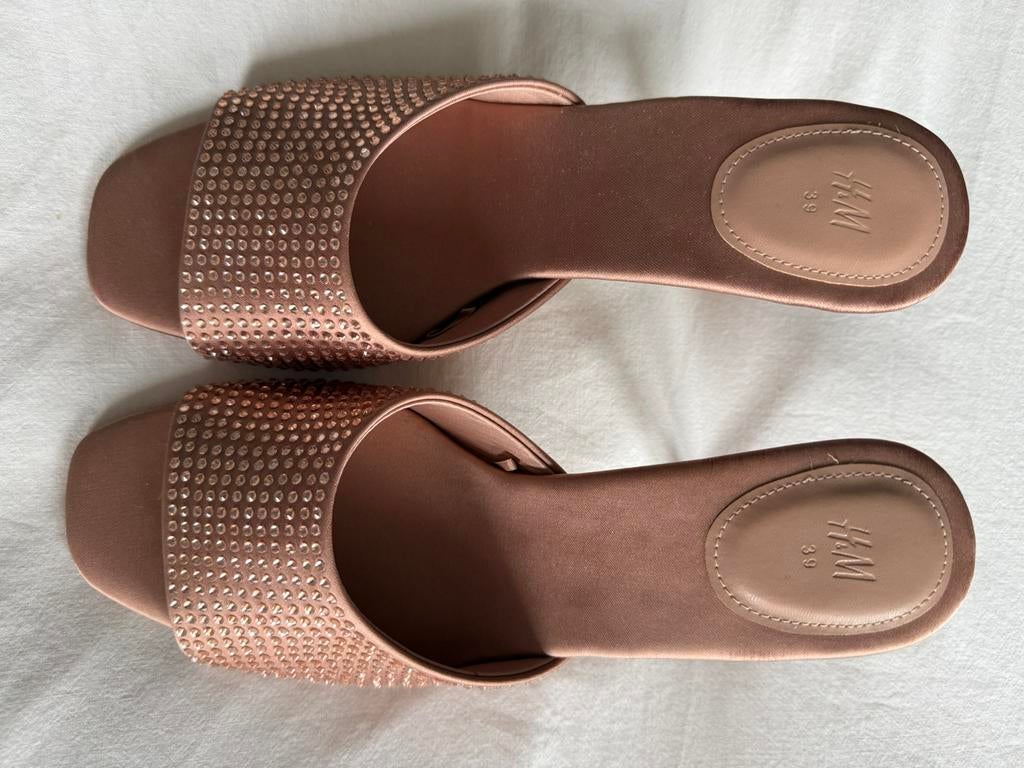 Oud roze muiltjes strass H&M - maat 39, Kleding | Dames, Instappers, Nieuw, Ophalen of Verzenden, Roze